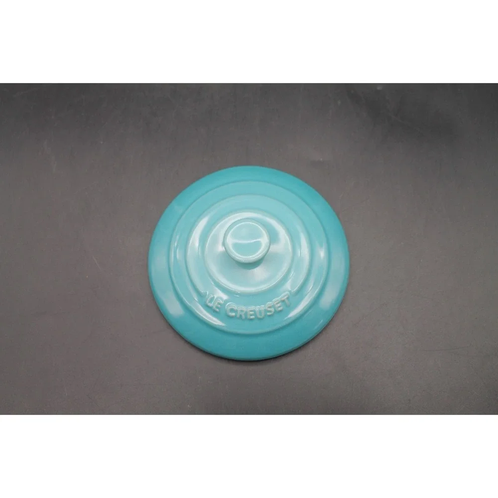 Le Creuset 8 Oz Caribbean Petite Round Individual Casserole Mini Cocotte Blue